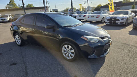 2015 Toyota Corolla LE