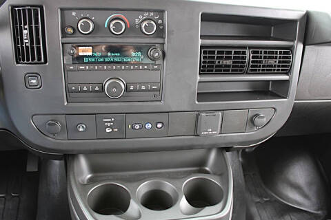 2025 GMC Savana 2500