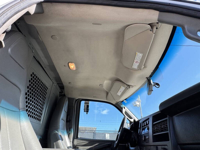 2021 Chevrolet Express 2500