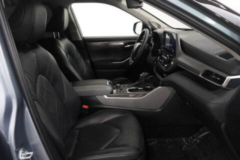 2024 Toyota Highlander Platinum