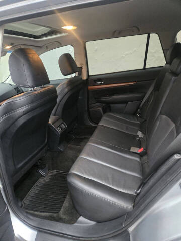 2013 Subaru Outback 2.5i Limited