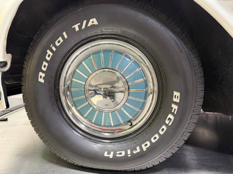 1962 Ford Thunderbird