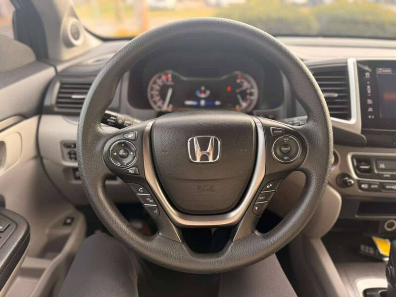 2017 Honda Pilot EX