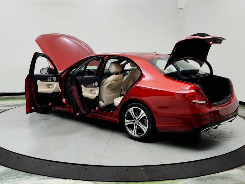 2019 Mercedes-Benz E-Class E 300