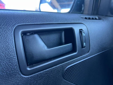 2013 Ford Mustang V6