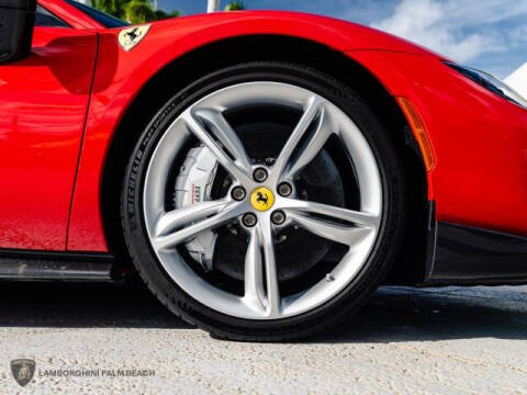 2023 Ferrari 296 GTS