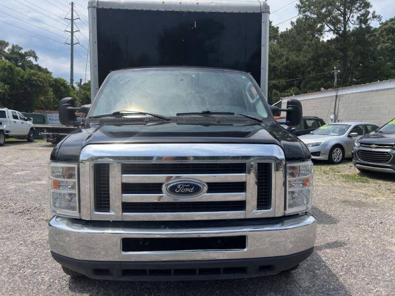 2017 Ford E-Series
