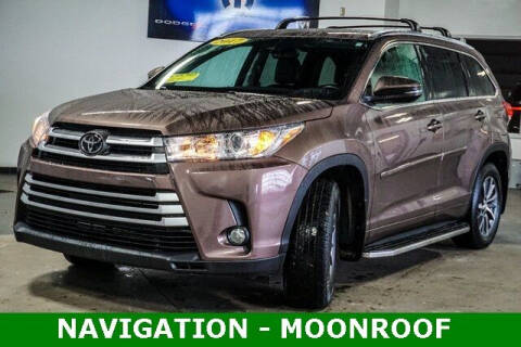 2017 Toyota Highlander for sale at Zeigler Ford of Plainwell- Jeff Bishop in Plainwell MI