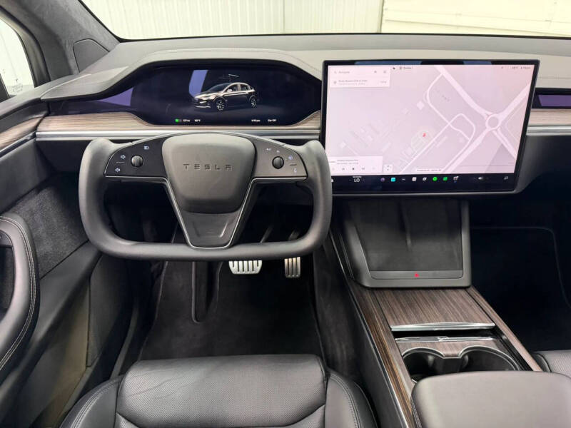 2023 Tesla Model X Standard Range