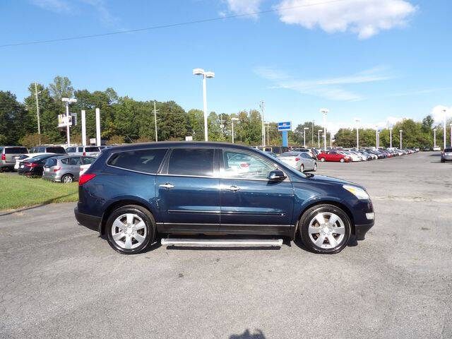 2009 Chevrolet Traverse LTZ
