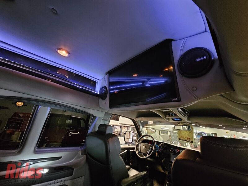 2022 Chevrolet Express 2500