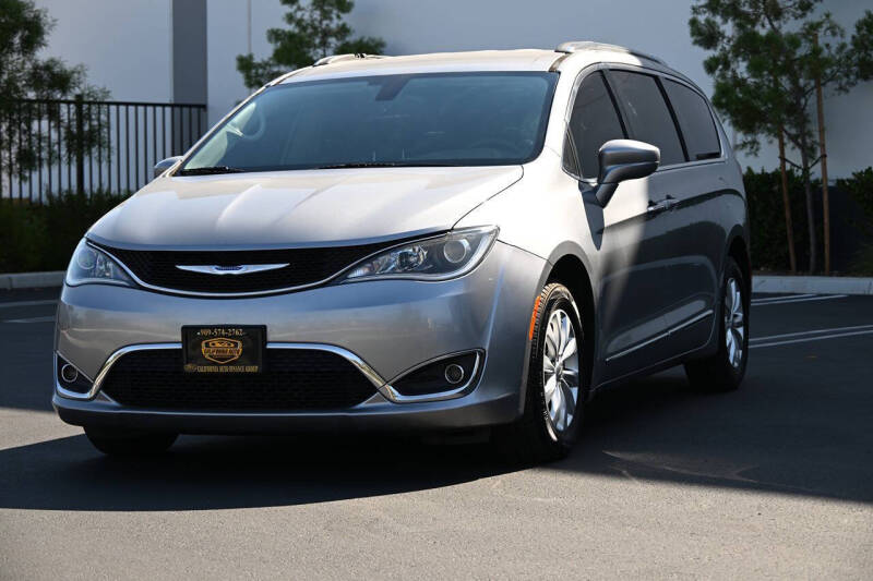 2019 Chrysler Pacifica Touring L