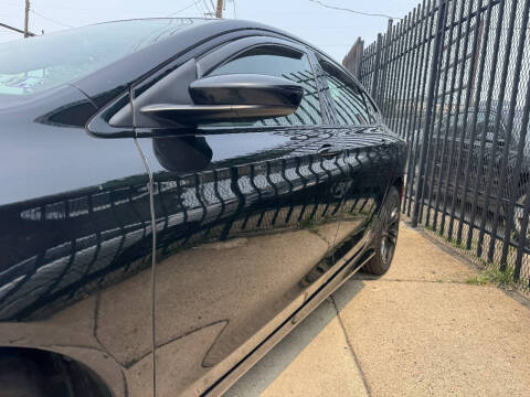 2017 Chrysler 200 LX