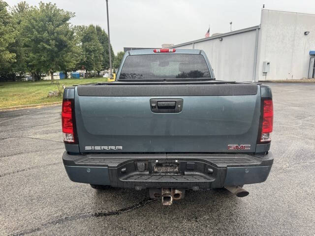 2011 GMC Sierra 2500HD Denali