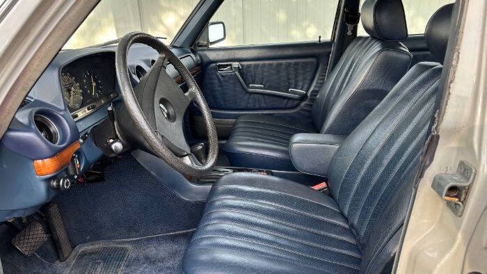 1981 Mercedes-Benz 300-Class