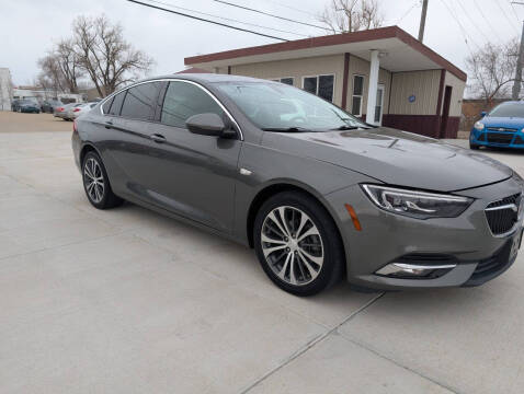 2018 Buick Regal Sportback Essence