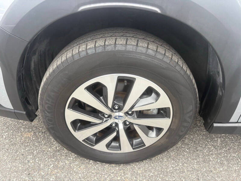 2023 Subaru Outback Premium