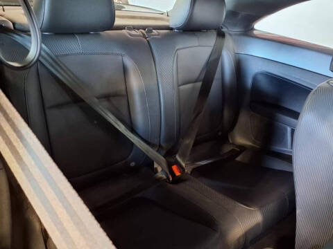 2018 Volkswagen Beetle 2.0T SE