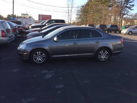 2006 Volkswagen Jetta for sale at Hometown Auto Repair and Sales in Finksburg MD