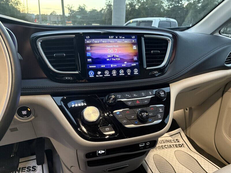 2017 Chrysler Pacifica Limited