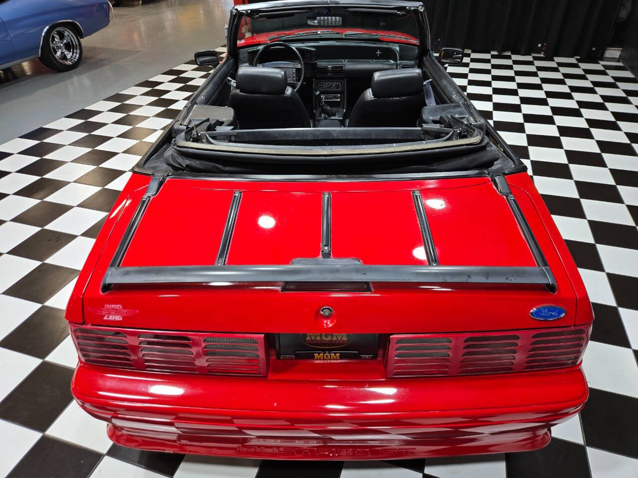 1992 Ford Mustang 40