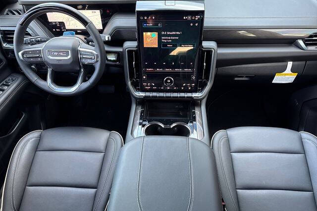 2025 GMC Yukon XL Elevation
