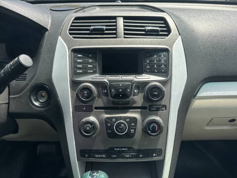 2012 Ford Explorer XLT