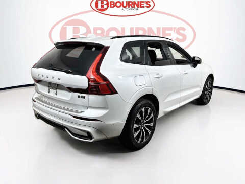 2024 Volvo XC60 B5 Plus Dark Theme