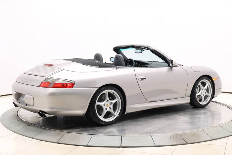 2003 Porsche 911