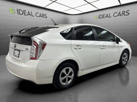 2012 Toyota Prius Three