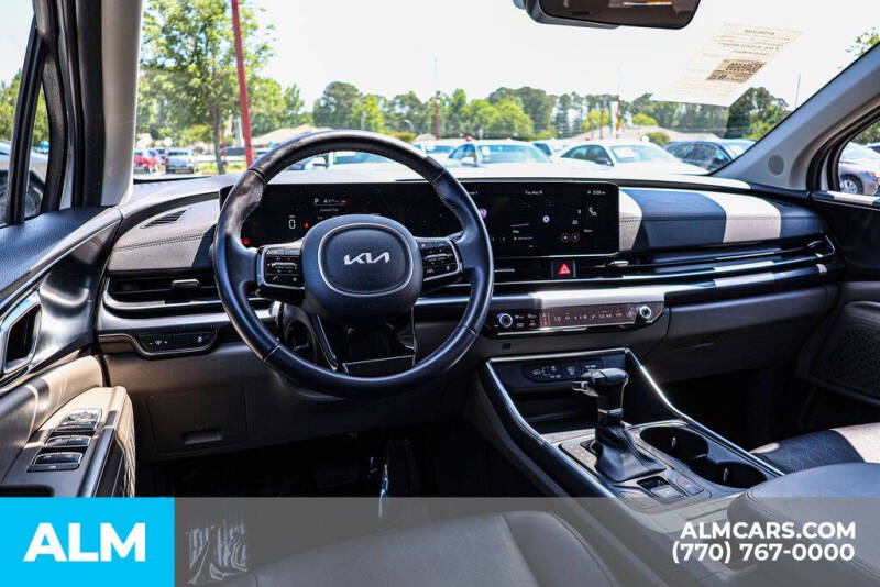 2025 Kia Carnival LXS