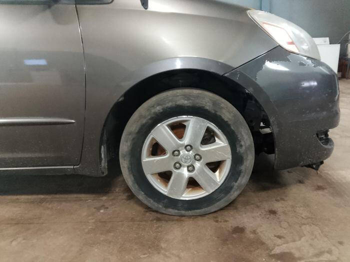 2005 Toyota Sienna