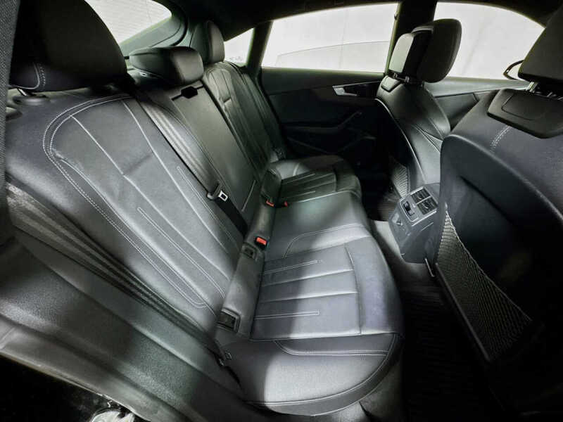 2022 Audi A5 Sportback quattro S line Premium 45 TFSI