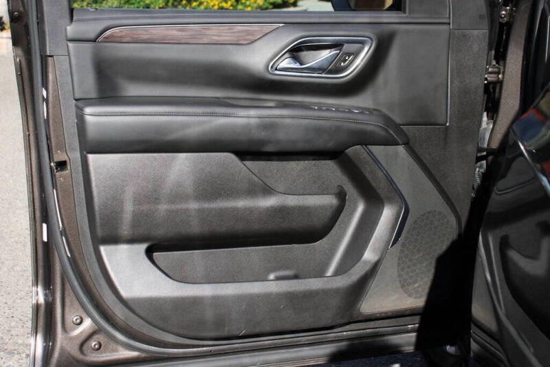 2021 Chevrolet Suburban LS