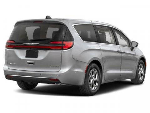 2025 Chrysler Pacifica Pinnacle