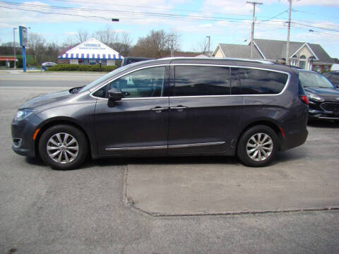 2018 Chrysler Pacifica Touring L