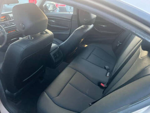 2015 BMW 3 Series 320i xDrive