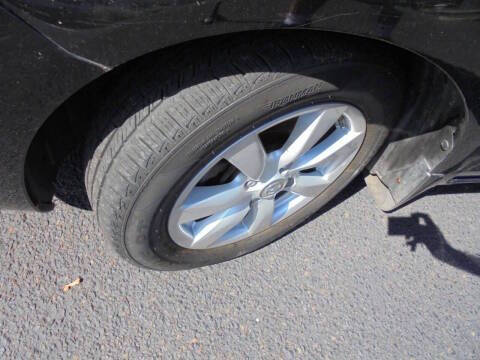 2013 Nissan Versa 1.6 SL