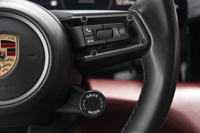 2020 Porsche Taycan Turbo