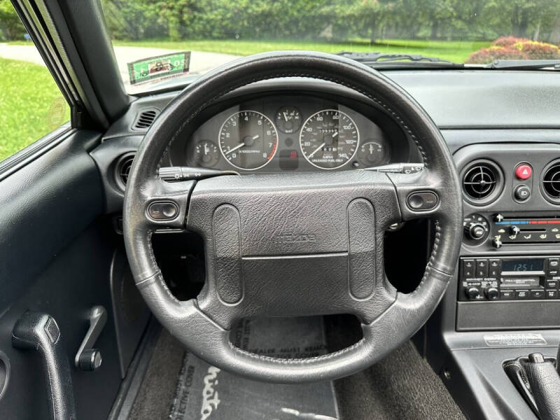 1990 Mazda MX-5 Miata