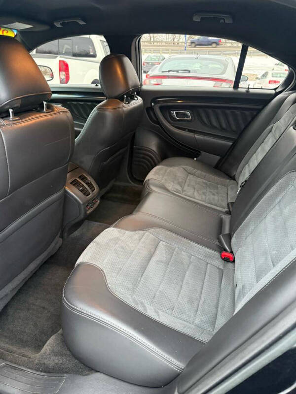 2015 Ford Taurus SHO