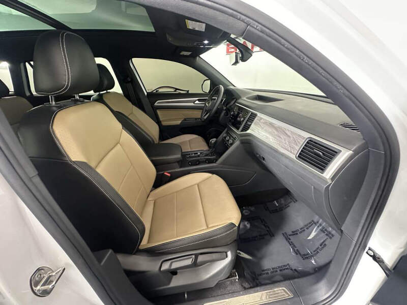 2021 Volkswagen Atlas Cross Sport SE