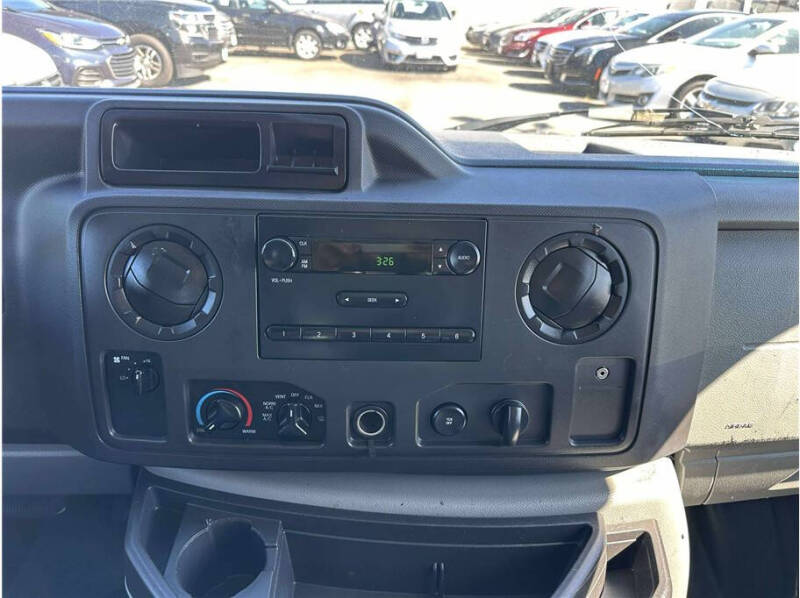 2013 Ford E-Series E-250