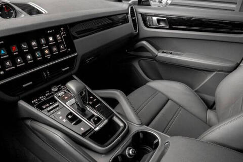 2022 Porsche Cayenne