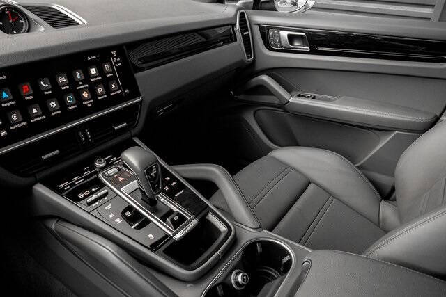 2022 Porsche Cayenne