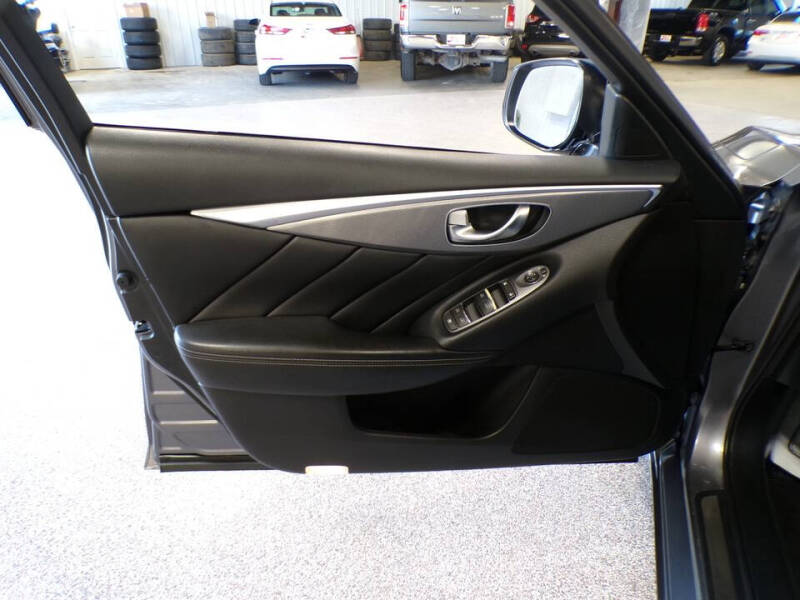 2014 Infiniti Q50