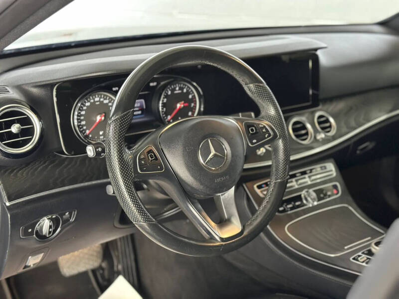 2018 Mercedes-Benz E-Class E 300