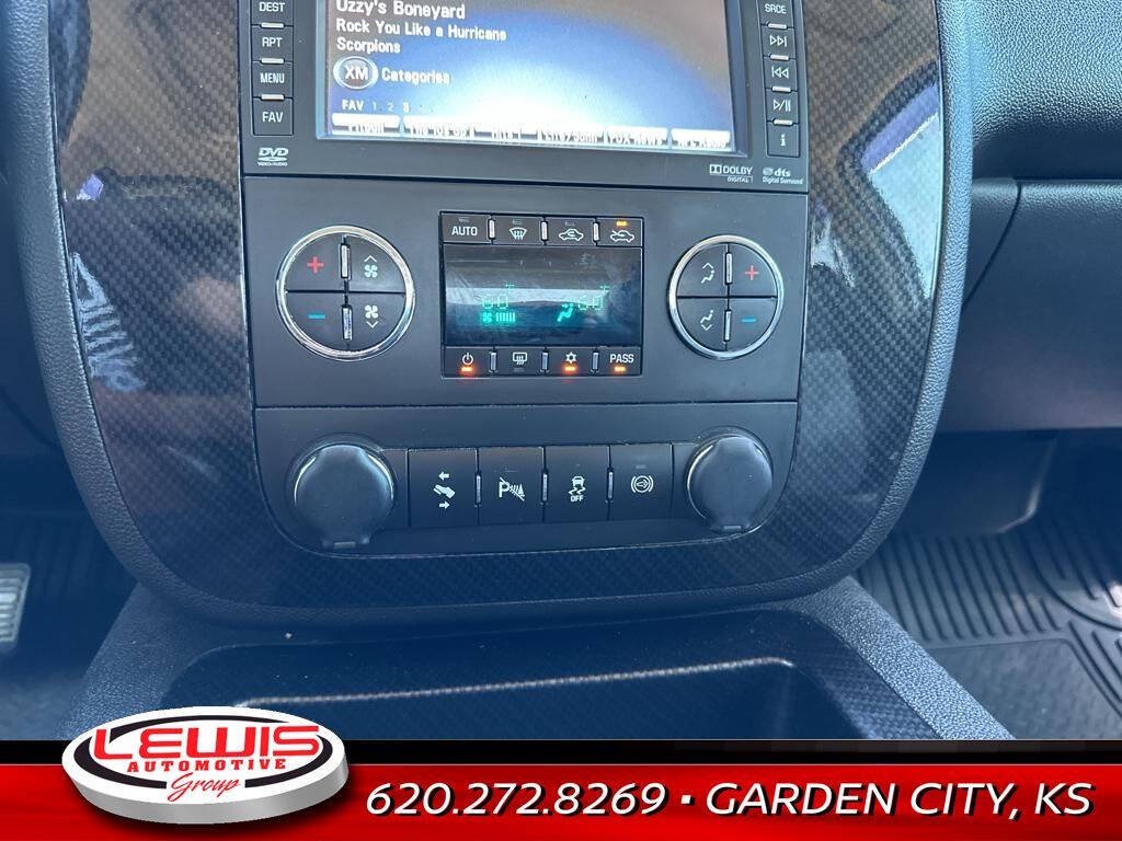 2013 Chevrolet Silverado 2500HD for sale at Lewis Chevrolet of Garden City in Garden City, KS