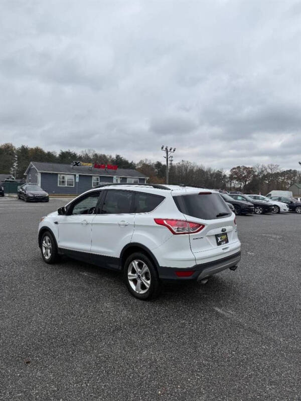 2016 Ford Escape SE