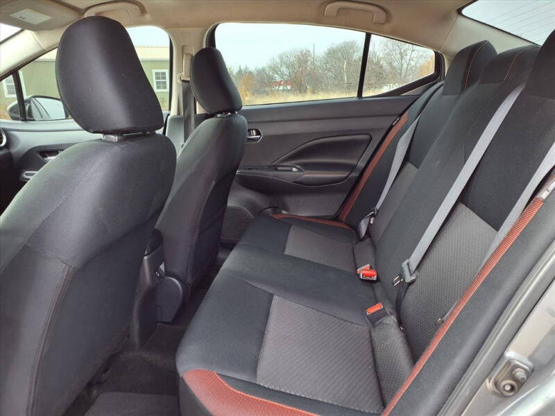 2024 Nissan Versa SR